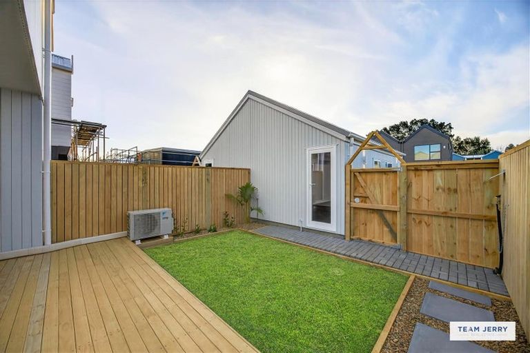 Photo of property in 103 Tributary Parade, Karaka, 2578