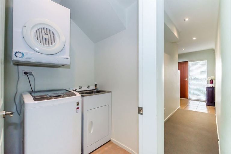 Photo of property in 4/1 Marine Parade, Paraparaumu Beach, Paraparaumu, 5032