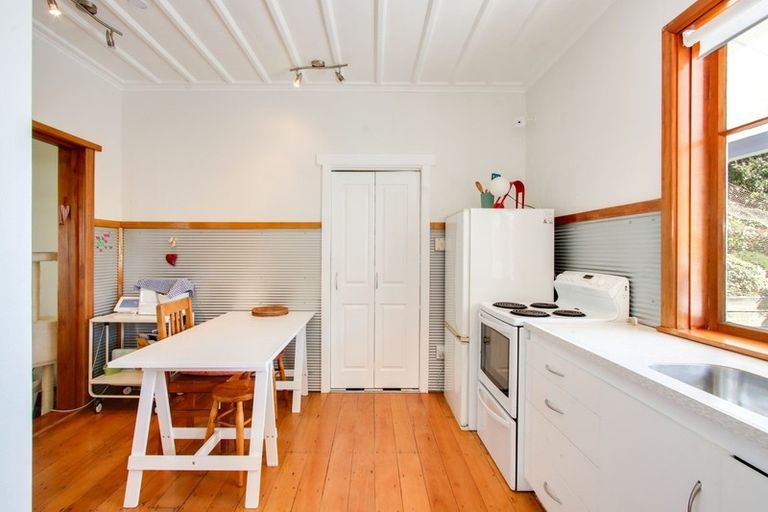 Photo of property in 124a Shakespeare Road, Bluff Hill, Napier, 4110