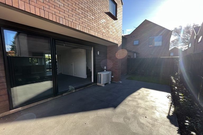 Photo of property in 12/66 Innes Road, St Albans, Christchurch, 8052
