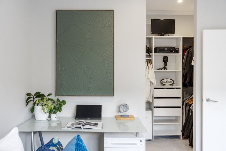 Photo of property in 17 Chaffinch Road, Hobsonville, Auckland, 0616