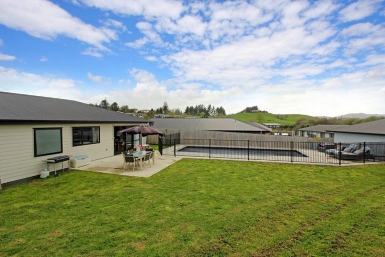 Photo of property in 11 Rimu Avenue, Huntly, 3700