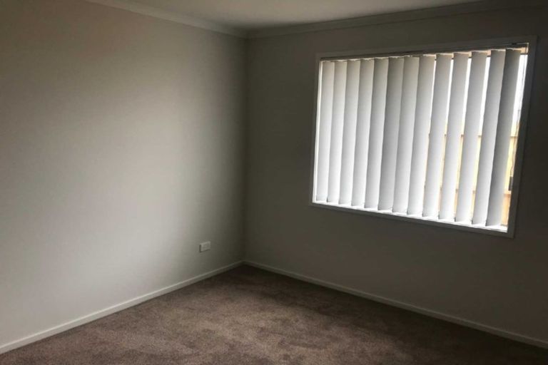 Photo of property in 15 Perla Road, Pukekohe, 2120