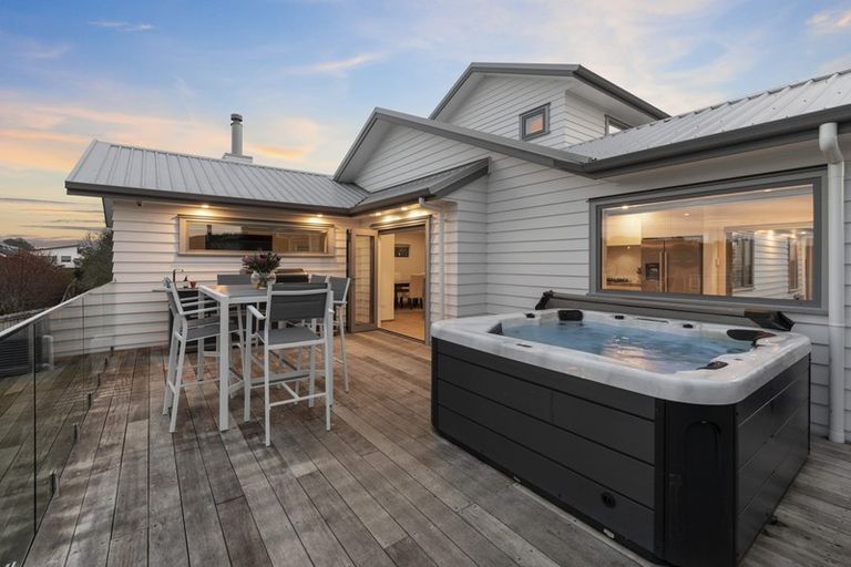 Photo of property in 100 Kaipara Portage Road, Riverhead, 0820