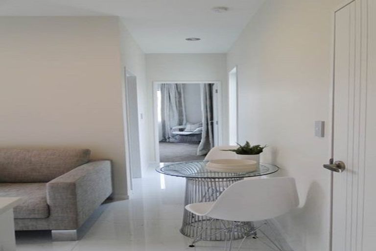 Photo of property in 13 Carrickdawson Drive, Flat Bush, Auckland, 2019