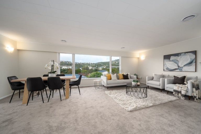Photo of property in 11 Angell Street, Johnsonville, Wellington, 6037