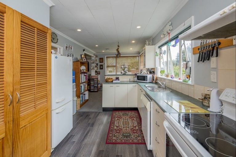 Photo of property in 78 Tiro Tiro Road, Levin, 5510