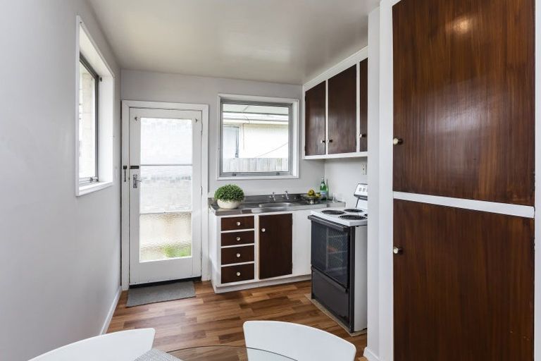 Photo of property in 2/467 Hereford Street, Linwood, Christchurch, 8011