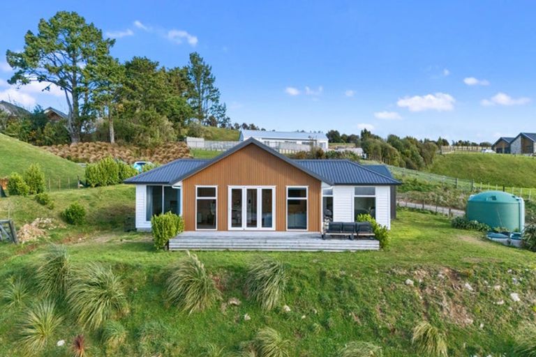 Photo of property in 956b Whakamarama Road, Whakamarama, 3179