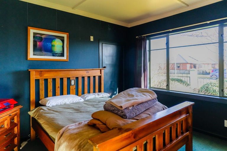 Photo of property in 16 Maitland Street, Strathern, Invercargill, 9812