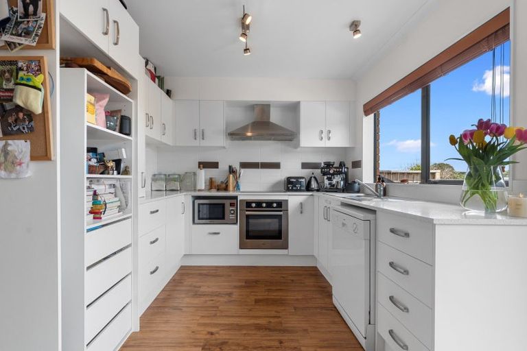 Photo of property in 21 Maggie Place, Ohauiti, Tauranga, 3112