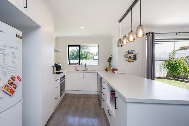 Photo of property in 12a Potaka Street, Marton, 4710