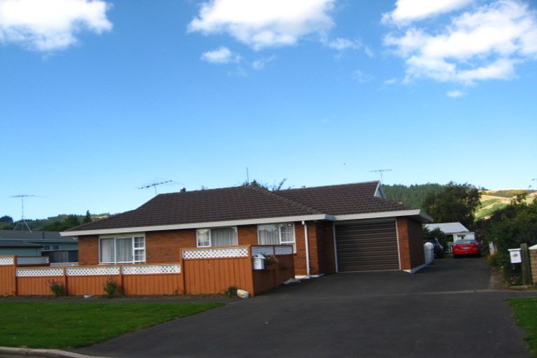 Photo of property in 130 Hagart-alexander Drive, Mosgiel, 9024