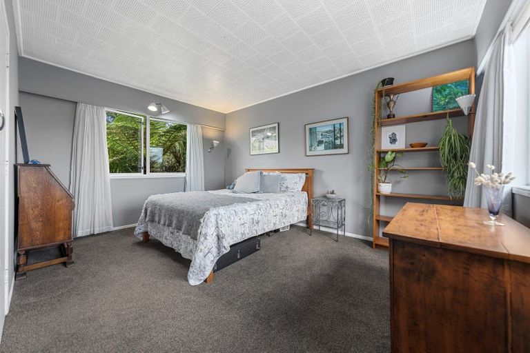 Photo of property in 4 Range Road, Swanson, Auckland, 0816