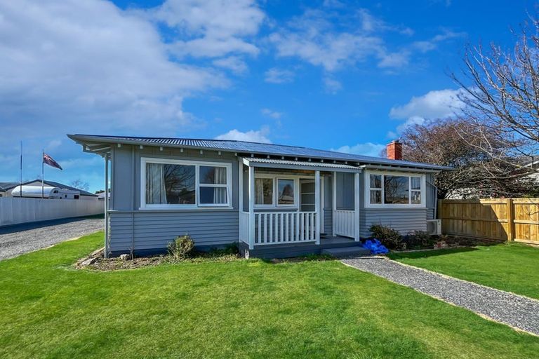 Photo of property in 14 Cameron Street, Ashburton, 7700