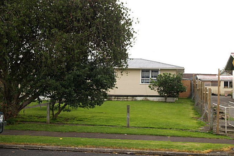 Photo of property in 23 Mervan Street, Mangere East, Auckland, 2024