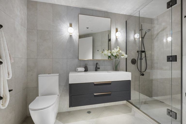 Photo of property in 121 Glenbervie Drive, Glenbervie, 0173