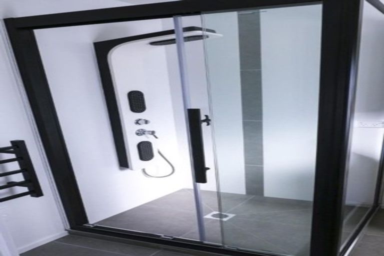 Photo of property in 24u4 Lyon Street, Frankton, Hamilton, 3204