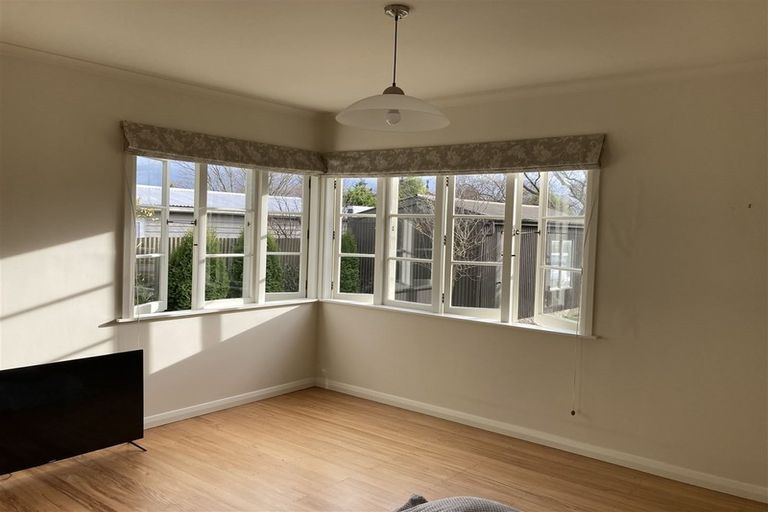 Photo of property in 12 Hosking Place, Masterton, 5810