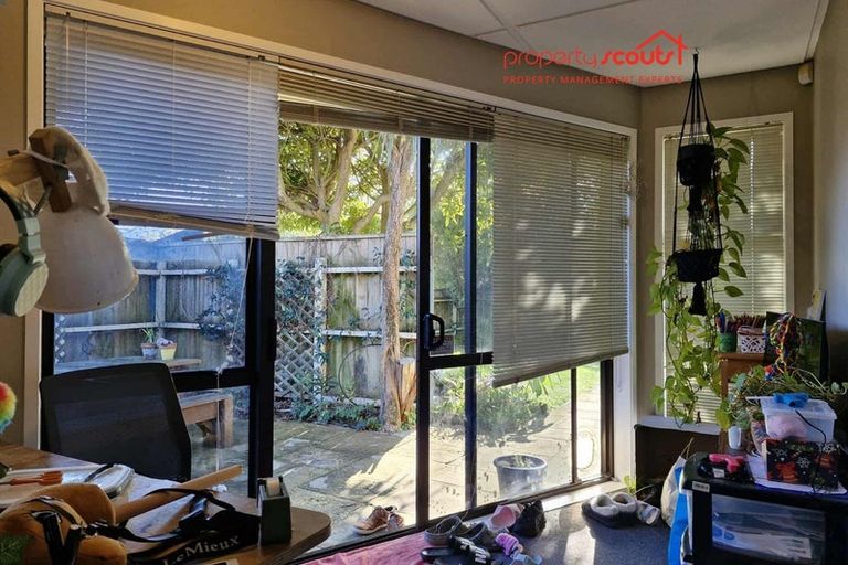 Photo of property in 35 Lorna Street, Lynmouth, New Plymouth, 4310