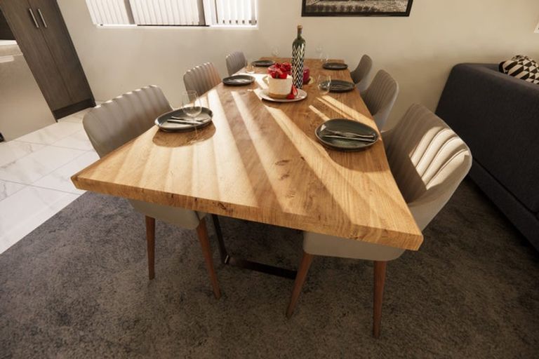 Photo of property in 2 Paapaka Way, Waiuku, 2123