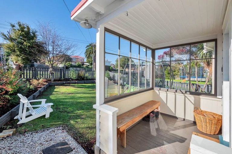 Photo of property in 68 Prospect Terrace, Pukekohe, 2120