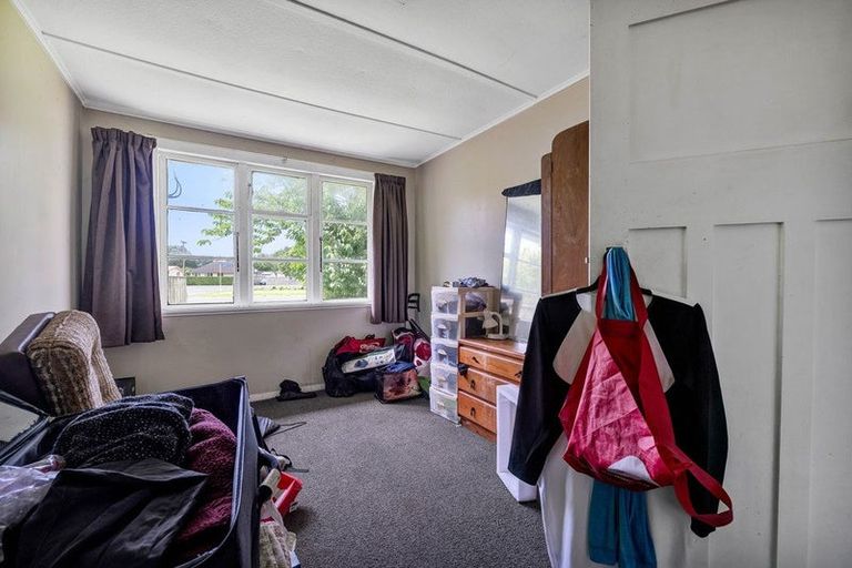 Photo of property in 2 Laurent Vc Street, Hawera, 4610