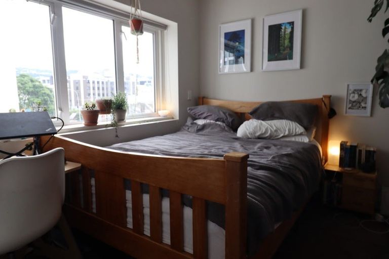 Photo of property in Fountain Court, 11/48u Oriental Parade, Oriental Bay, Wellington, 6011