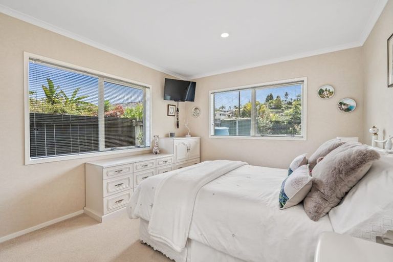 Photo of property in 2 Charlise Place, Onerahi, Whangarei, 0110