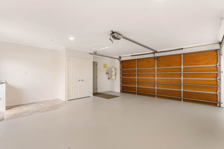 Photo of property in 48 Oreti Crescent, Papamoa Beach, Papamoa, 3118