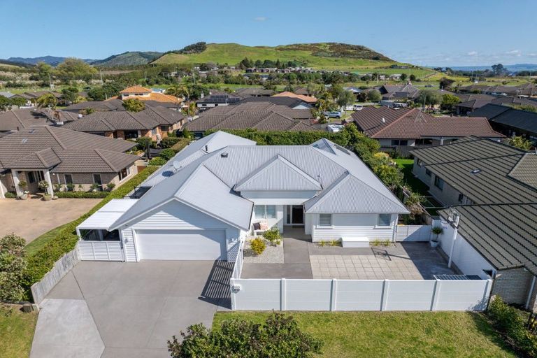 Photo of property in 610 Gloucester Road, Papamoa Beach, Papamoa, 3118