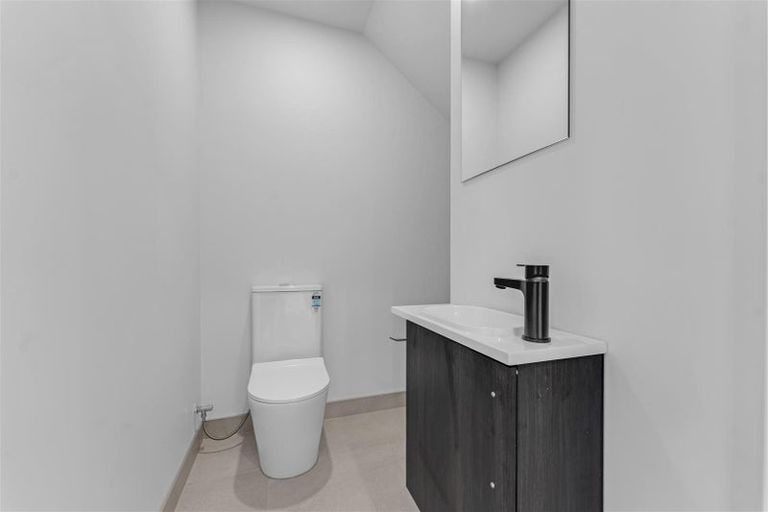 Photo of property in 14 Waimarie Drive, Karaka, 2578