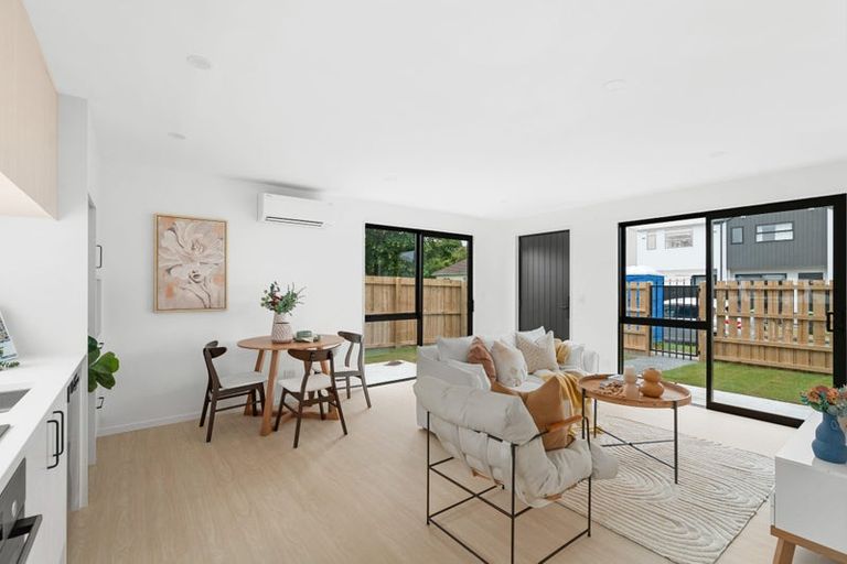 Photo of property in 2/1 Huia Street, Riccarton, Christchurch, 8041