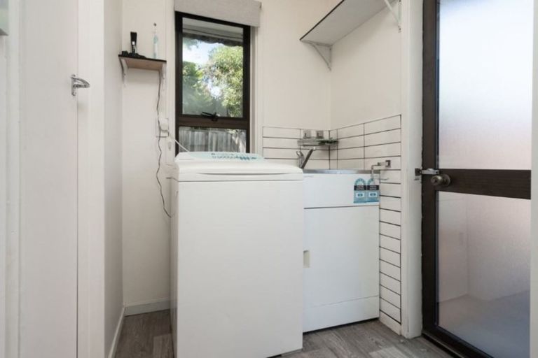 Photo of property in 524 Marine Parade, South New Brighton, Christchurch, 8062