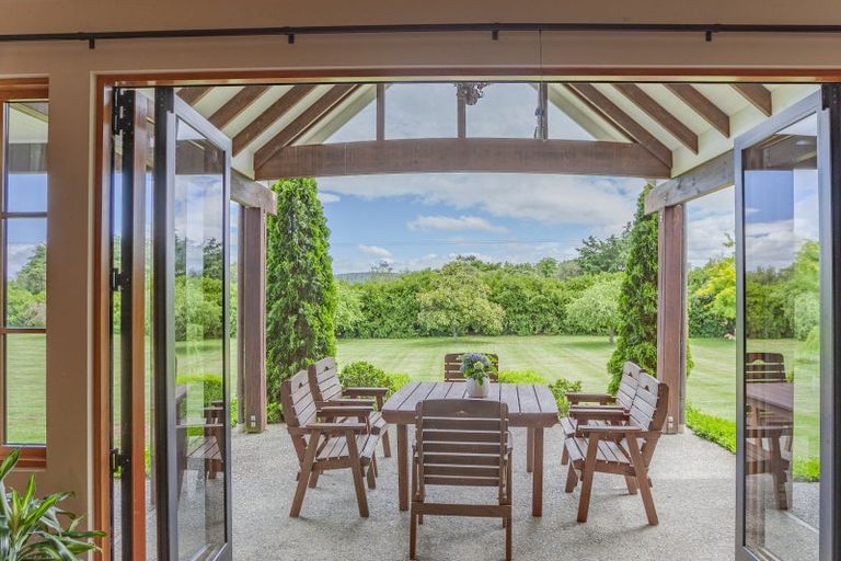 Photo of property in 295 Porangahau Road, Waipukurau, 4282