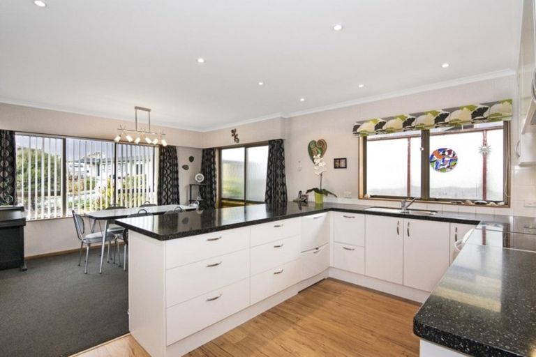 Photo of property in 7 Farnham Drive, Richmond, 7020