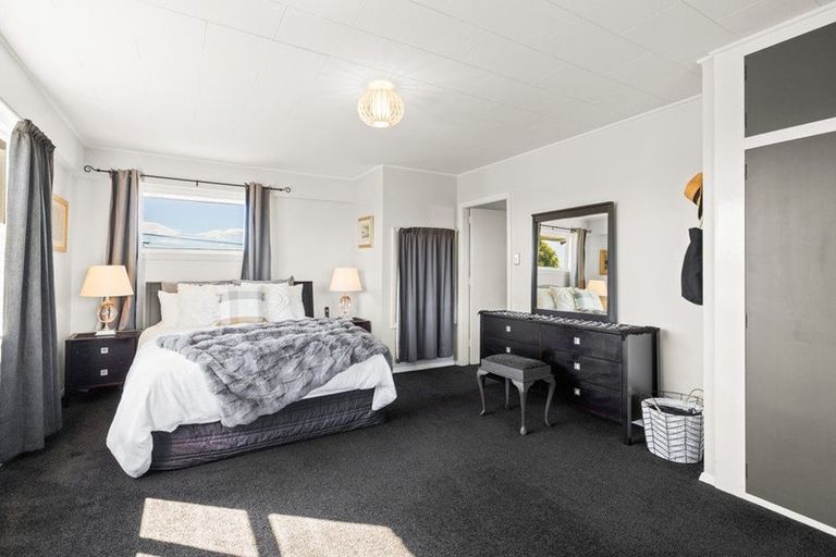 Photo of property in 41 Cotswold Avenue, Bishopdale, Christchurch, 8053