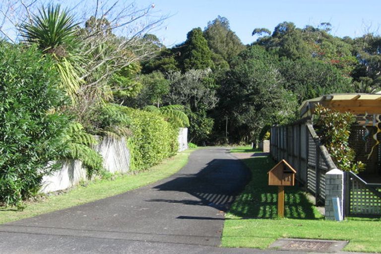 Photo of property in 6a Forest Glen, Orewa, 0931