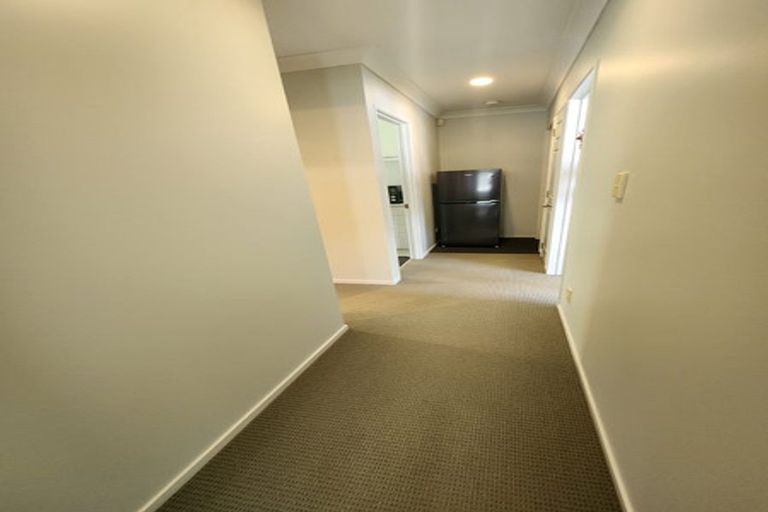 Photo of property in 52 Mccahill Views, Botany Downs, Auckland, 2010