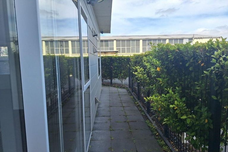 Photo of property in 19 Charles Street, Papatoetoe, Auckland, 2025