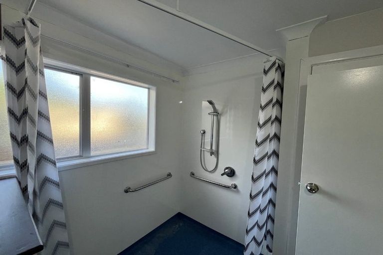 Photo of property in 1 Hokio Road, Hokio Beach, Levin, 5571