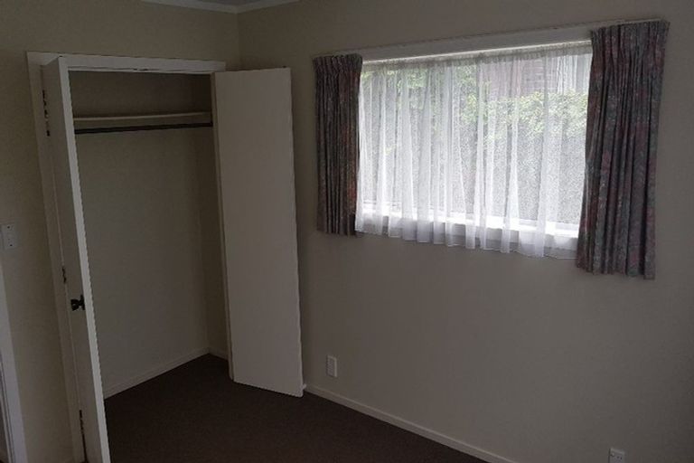 Photo of property in 30 Faith Bullock Place, New Lynn, Auckland, 0600