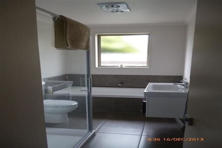 Photo of property in 4/4 Harkness Place, Westport, 7825