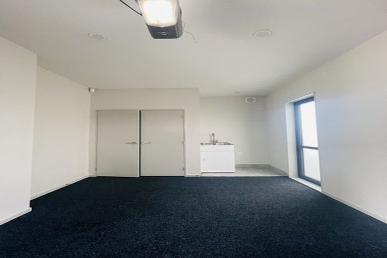 Photo of property in 5b Deveron Road, Manurewa, Auckland, 2102