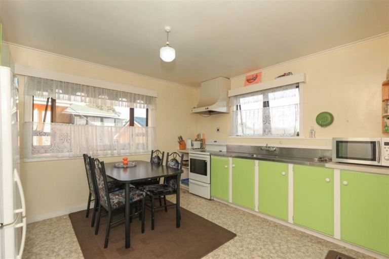 Photo of property in 6 Lignite Street, Huntly, 3700