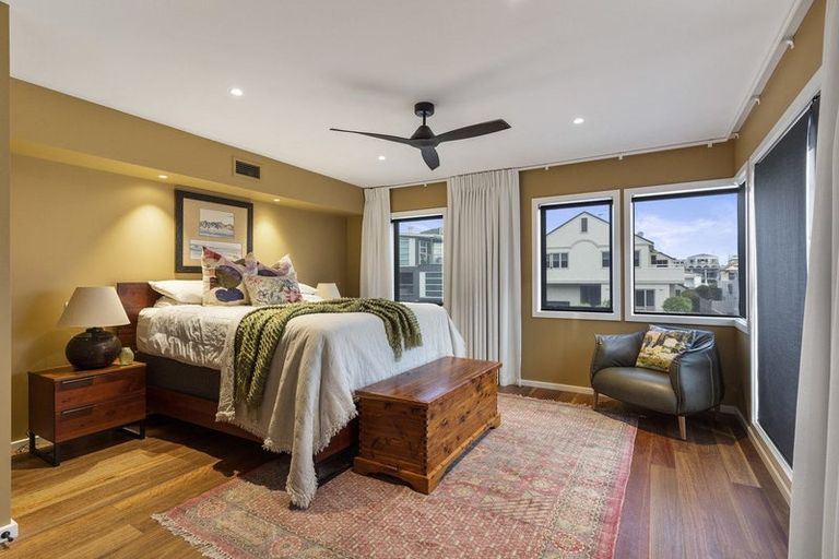 Photo of property in 13a Commons Avenue, Mount Maunganui, 3116