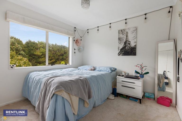 Photo of property in 18 Lysaght Place, Welcome Bay, Tauranga, 3112