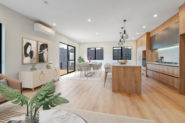 Photo of property in 12 Kanono Way, Helensville, 0800