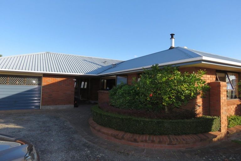 Photo of property in 158 Peel Street, Westport, 7825