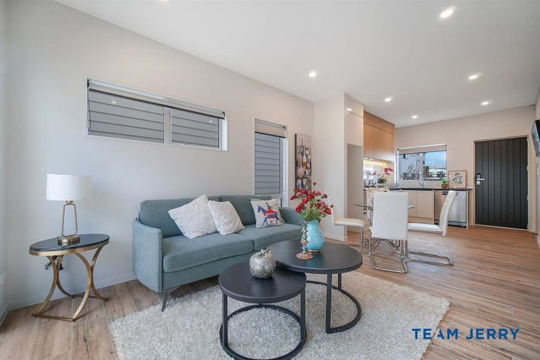 Photo of property in 18 Corporal Street, Papakura, 2110
